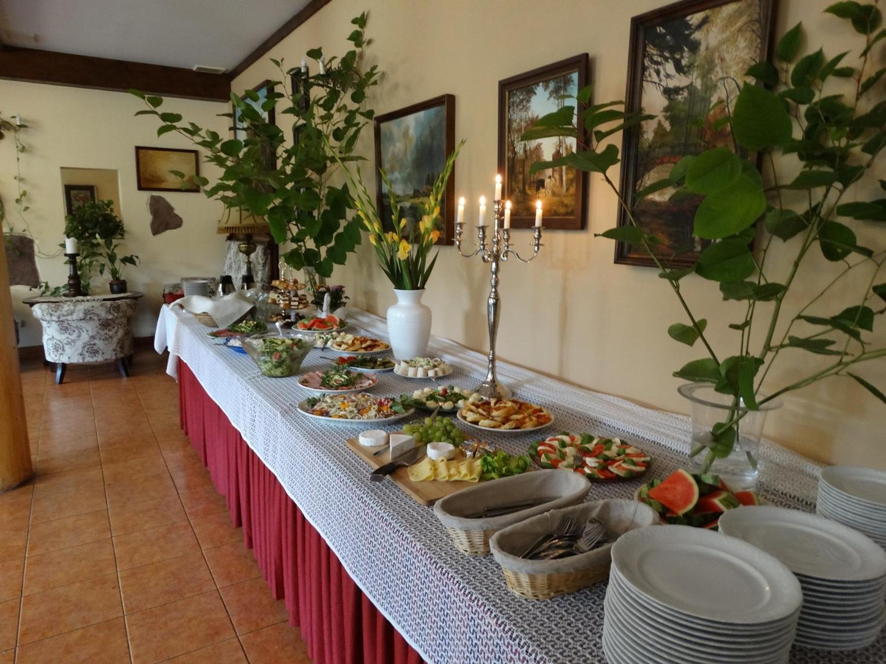 Hotel Pan Tadeusz *